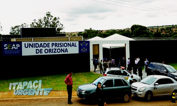 Cansados de esperar o Governo, moradores constroem cadeia no interior de Goiás