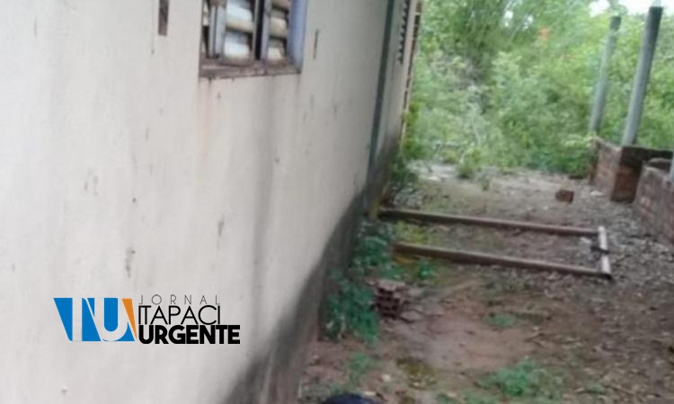 Homem confessa à polícia ter matado o amante após ameaças, em Campos Verdes