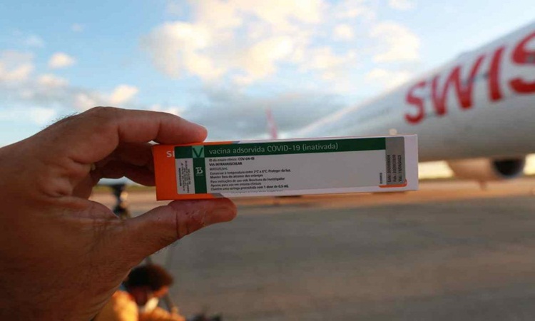 Eficácia da Coronavac contra a Covid-19 é de 78%, diz Butantan à Anvisa