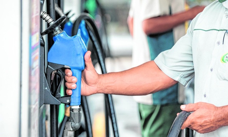 Gasolina de Goiânia é a mais cara entre as capitais do Brasil, diz ANP