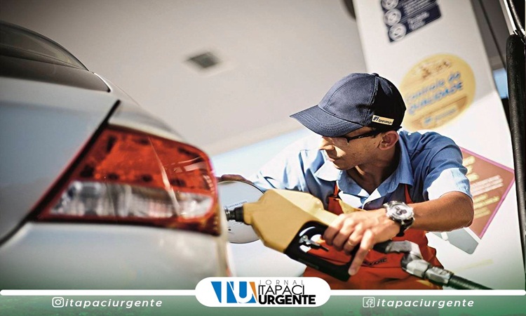 Preço do litro da gasolina já se aproxima dos R$ 8, em Itapaci