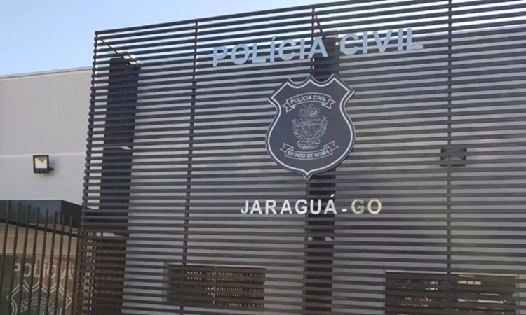 Ex-presidiário se disfarça de advogado para soltar detentos em Jaraguá
