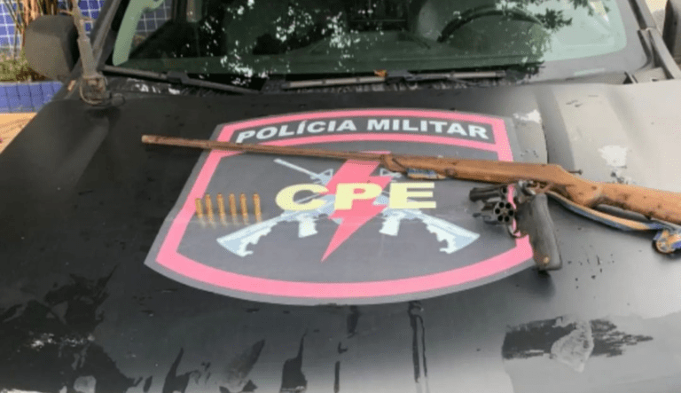 GUARINOS: Polícia apreende armas de fogo e suspeito de ameaça é conduzido para delegacia