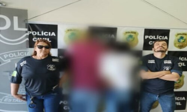 Pai e filho são presos em Jaraguá suspeitos de abusar de uma adolescente de 14 anos