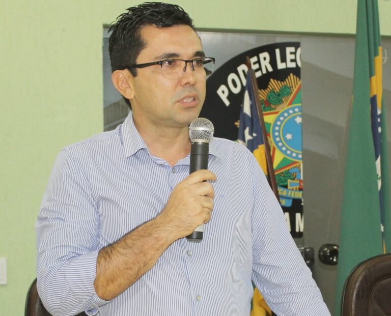 Dr. Fábio lidera com folga preferência do eleitorado de Itapaci