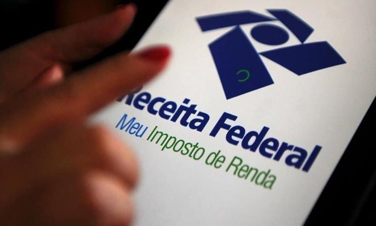 Brasileiros com renda de dois salários mínimos perderá isenção do Imposto de Renda (IR)