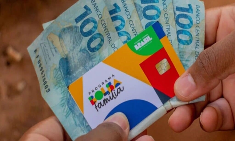 Após pente-fino, Governo Lula bloqueia 153 mil do Bolsa Família em Goiás