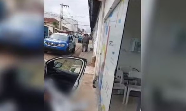 Militar mata a ex a tiros e se mata em seguida, diz polícia