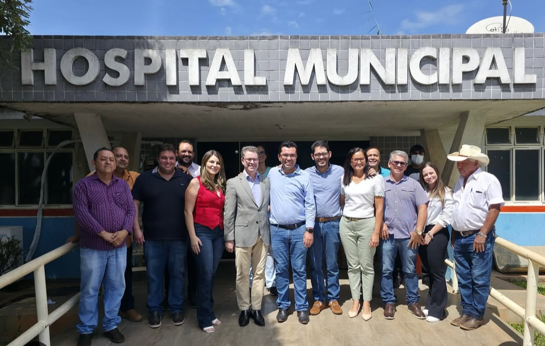 Secretário de Saúde do Estado de Goiás visita Itapaci, conhece projeto do novo Hospital Municipal e se coloca a disposição para ajudar