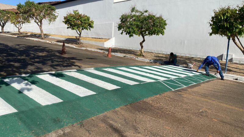 Governo de Itapaci segue realizando melhorias nas sinalizações de trânsito