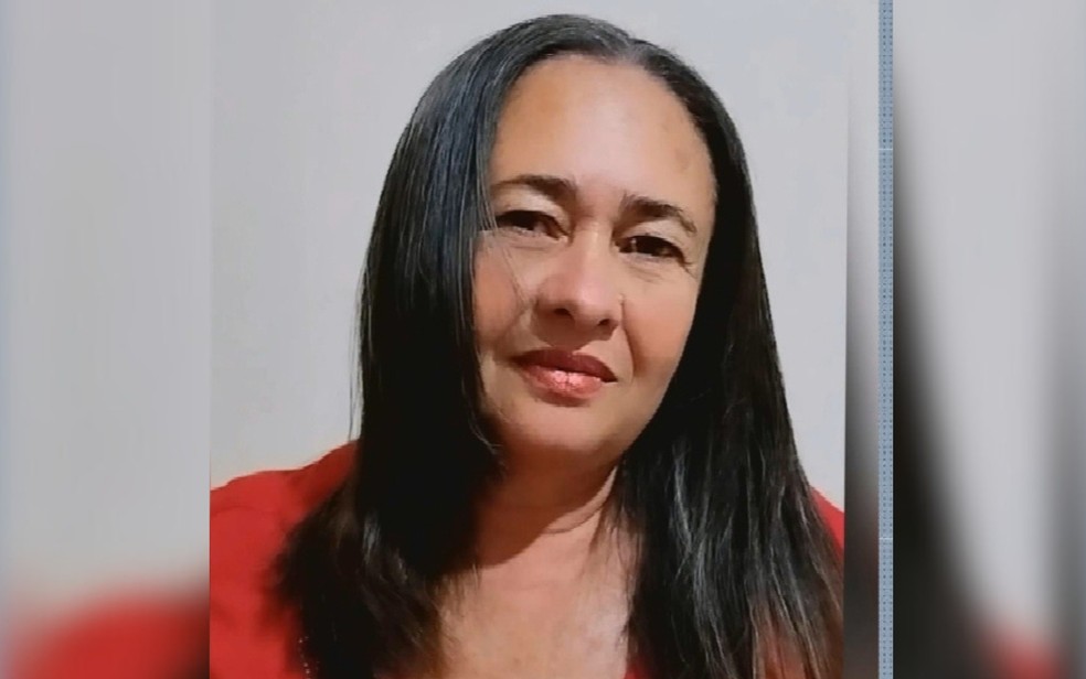 Mulher morre após ter o intestino perfurado durante exame, denuncia família