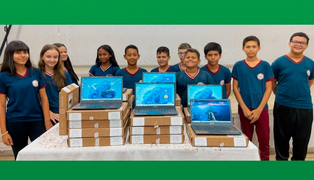 Escola Municipal recebe 36 novos notebooks