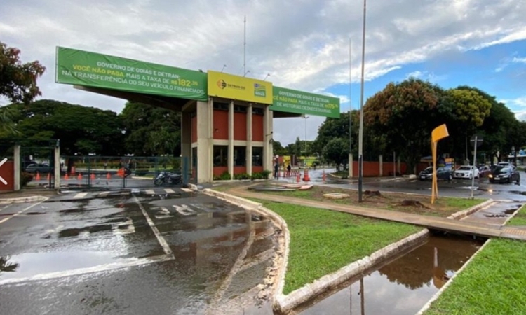 Prova teórica online para primeira CNH começa a ser aplicada em Goiás