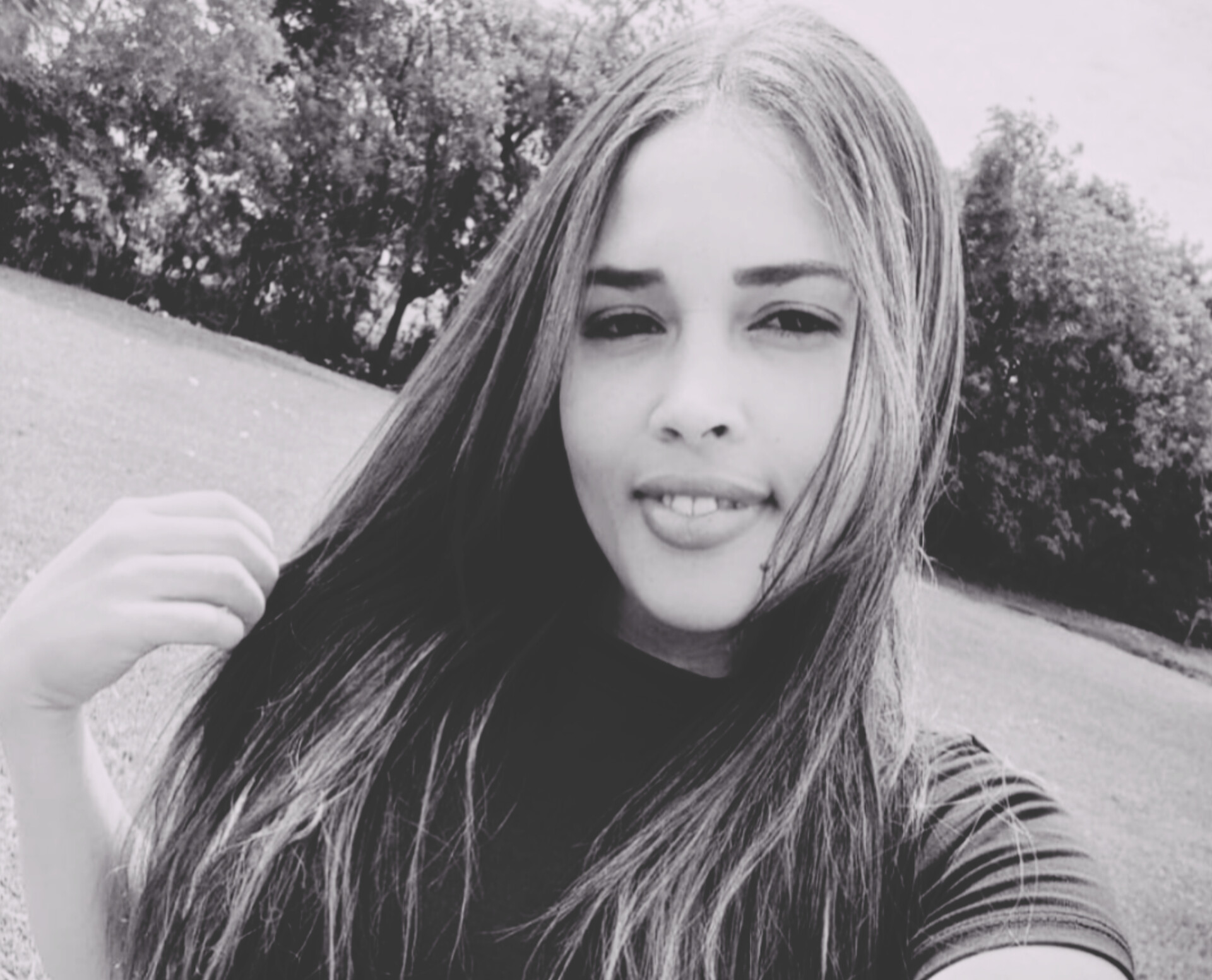 Jovem morre após colisão entre carro e moto em Itapaci