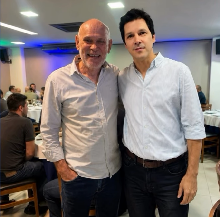 Representando o Vale do São Patrício, Zé Camelo coloca seu nome como pré-candidato à deputado federal e recebe o apoio do Governador Daniel Vilela