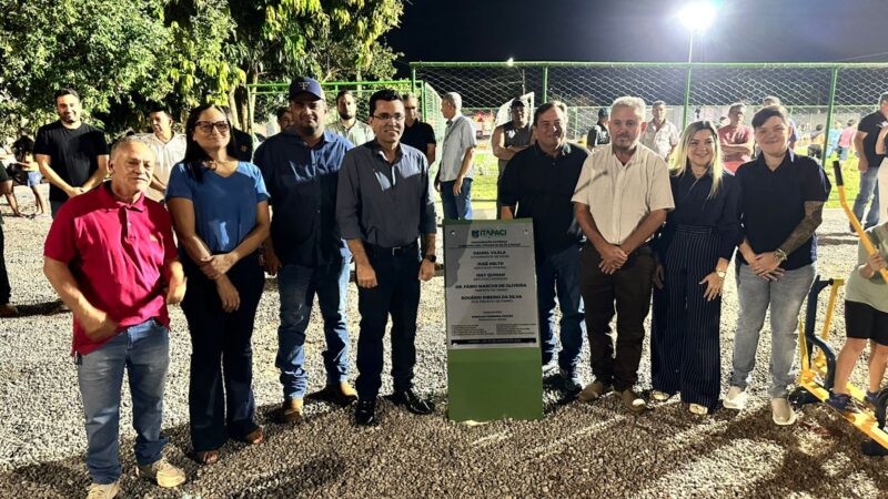 Governo de Itapaci entrega praça no Setor Boa Vista